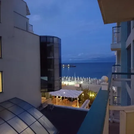 Apartment Berlin Golden *